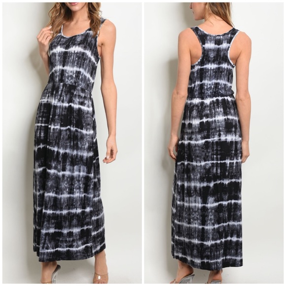 Dresses & Skirts - CLEARANCE ‼️BLACK WHITE TIE DYE MAXI- Dress